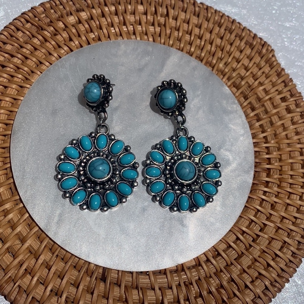 Turquoise Western Flower Earrings